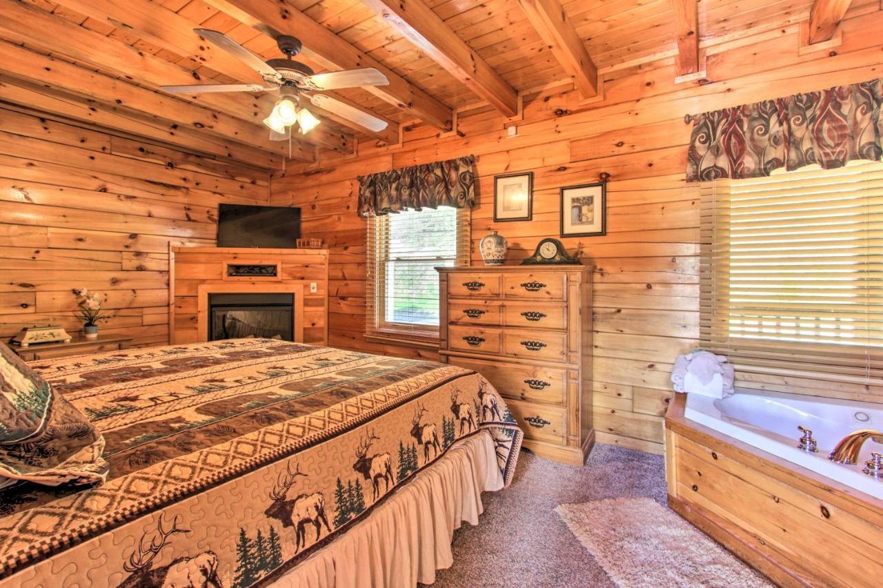 Pigeon Forge Family Cabin With Resort Pool And Hot Tub Εξωτερικό φωτογραφία