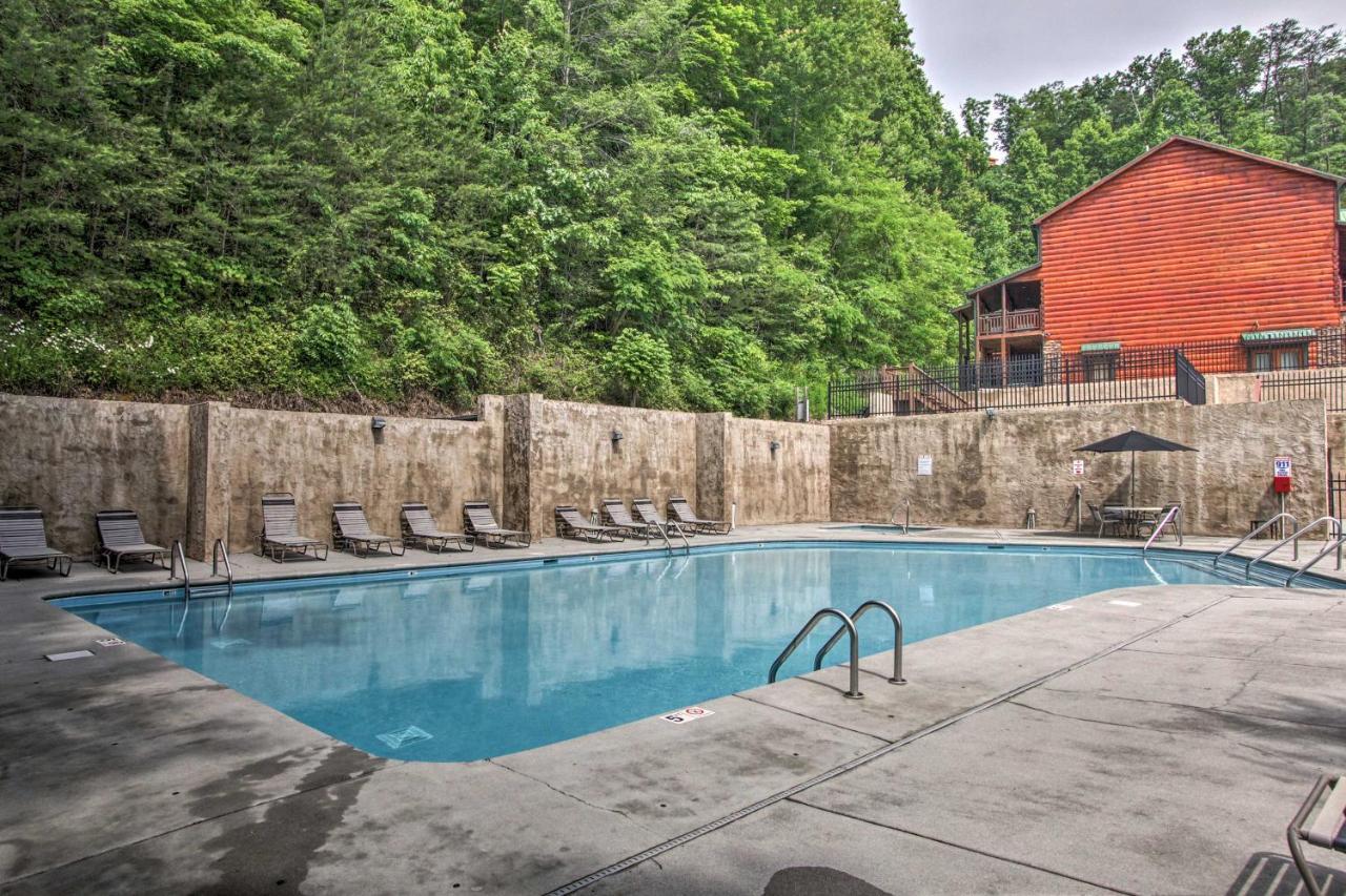 Pigeon Forge Family Cabin With Resort Pool And Hot Tub Εξωτερικό φωτογραφία
