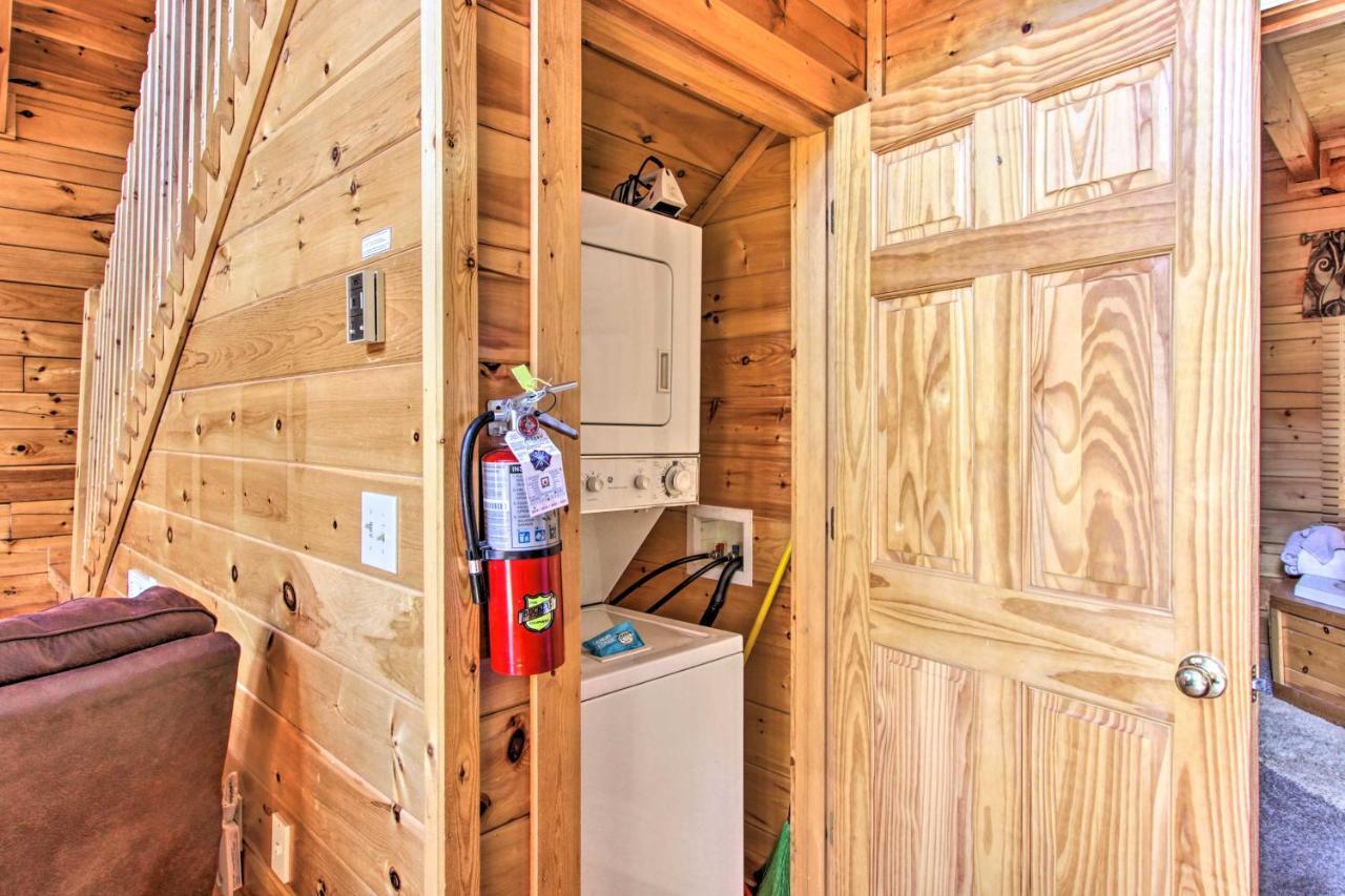 Pigeon Forge Family Cabin With Resort Pool And Hot Tub Εξωτερικό φωτογραφία